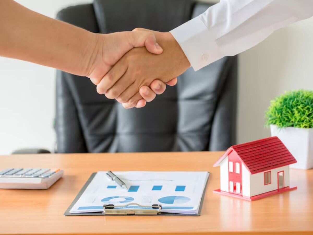 मोटी रकम जुटाने के चक्‍कर में मत रोकिए Home Loan Prepayment, EMI में छोटा सा ‘बूस्‍टर डोज’ भी बचा सकता है लाखों 