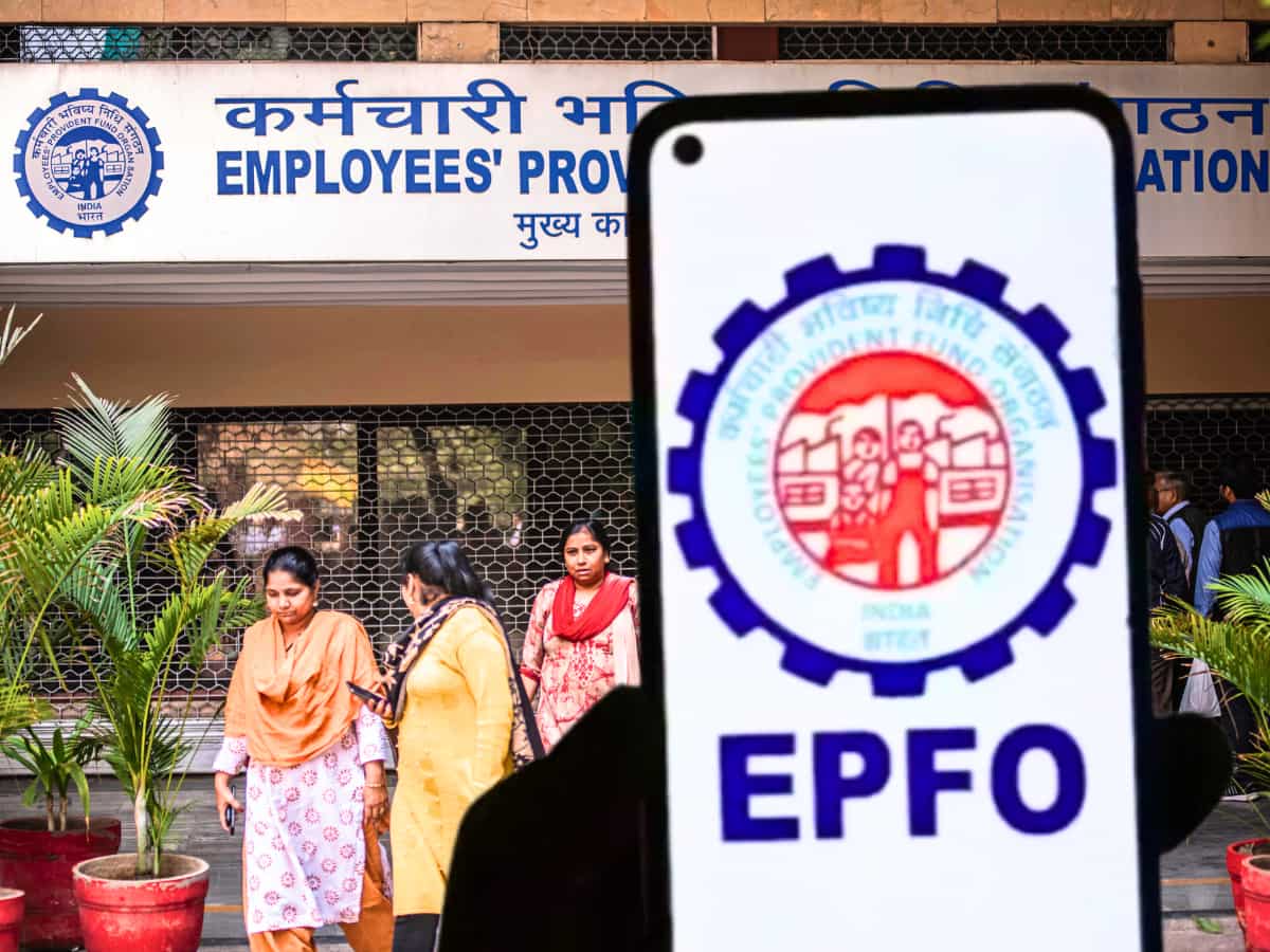 EPFO 3.0: नौकरीपेशा के लिए खुशखबरी! ‘पासबुक लाइट’ से लेकर फास्ट-ट्रैक सेटलमेंट तक- जानें कैसे बदल रही है PF की दुनिया