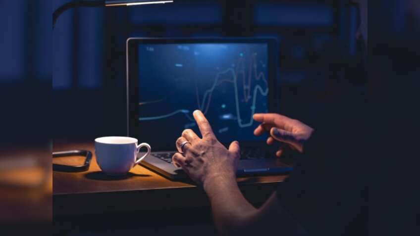 IPO मार्केट में बड़ी हलचल, शुक्रवार को खबरों के चलते इन शेयरों में दिखेगा एक्शन