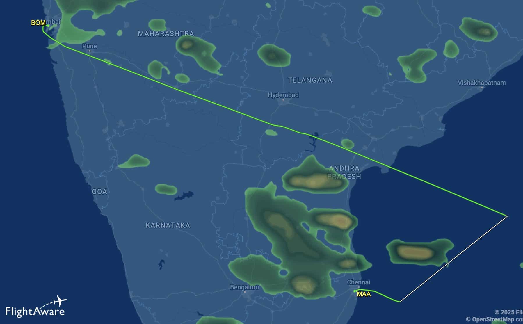 मुंबई से फुकेत जा रही इंडिगो फ्लाइट security threat के बाद चेन्नई डायवर्ट