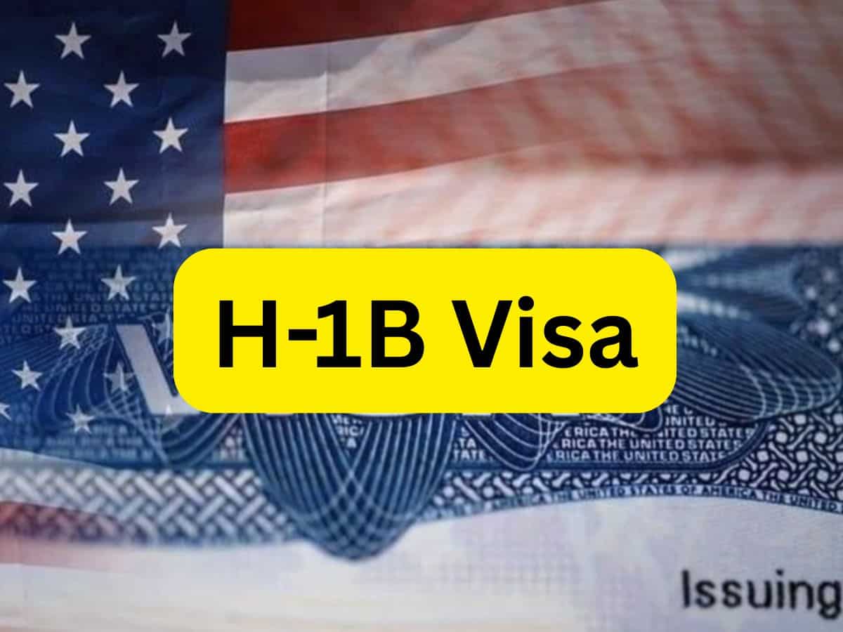 US टेक कंपनियों का H-1B वीजा होल्डर्स को अल्टीमेटम! डेडलाइन से पहले अमेरिका लौटें, वरना...