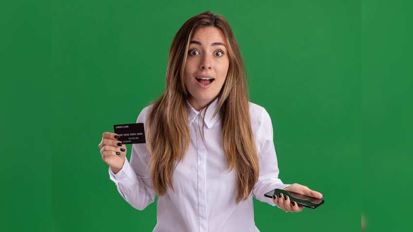 Credit Card पर कितने दिन का मिलता है Grace Period? सालों से कार्ड इस्तेमाल कर रहे लोग भी रहते हैं कनफ्यूज!