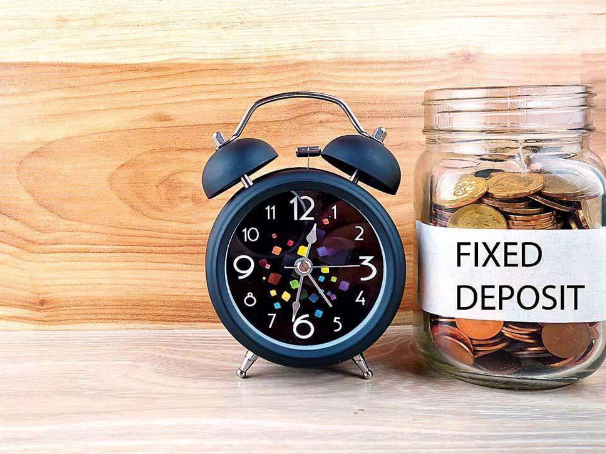 FD Rates: सबसे ज्यादा एफडी पर ब्याज देने के 'चैंपियन' हैं ये 5 बड़े बैंक, SBI, PNB लिस्ट में, चेक करें आपकी बैंक लिस्ट में है या नहीं?