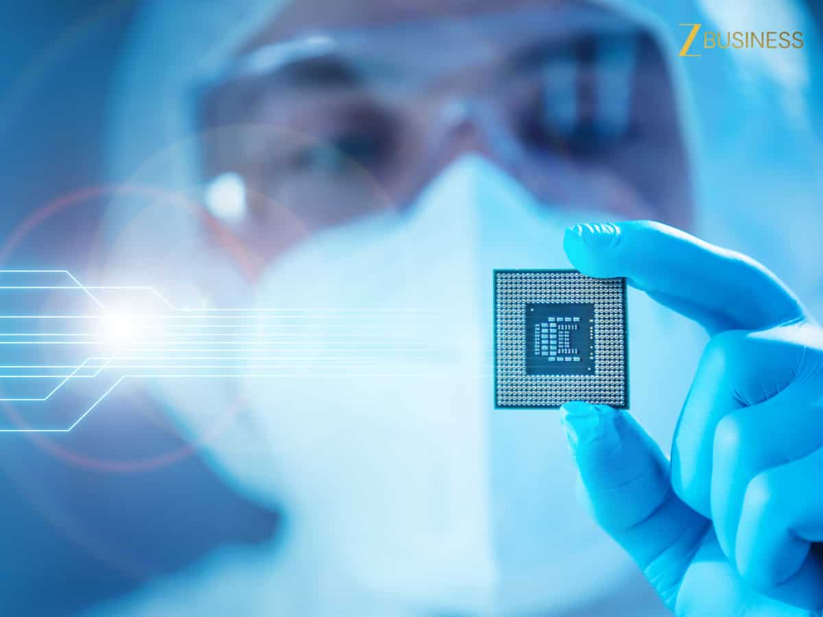 Semiconductor Education: सेमीकंडक्टर इंडस्ट्री के लिए तैयार होगी युवाओं की नई फौज! AIT और VIT ने मिलाया हाथ