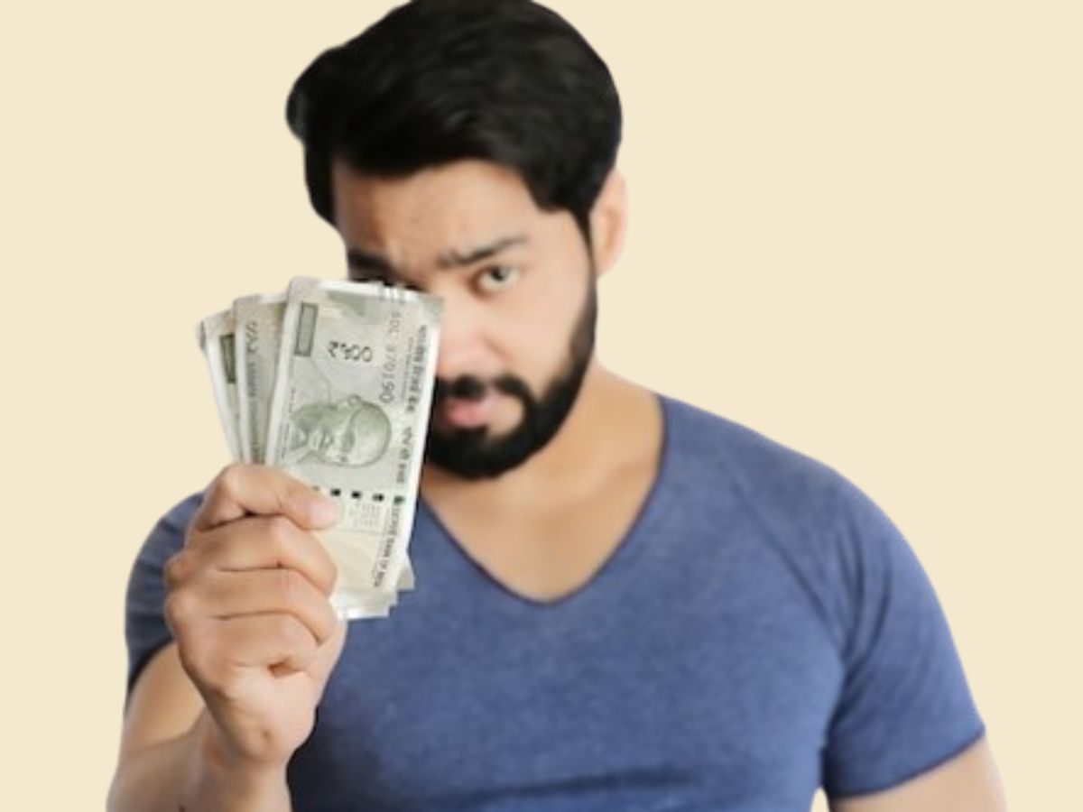 गरीब हों या मिडिल क्लास…ये 1 कॉमन गलती पड़ती है भारी, पूरा नहीं होने देती अमीर बनने का ख्वाब!