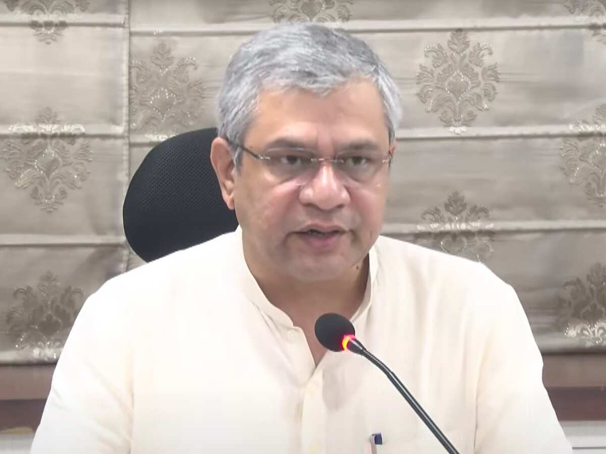 इलेक्ट्रॉनिक्स कंपोनेंट मैन्युफैक्चरिंग स्कीम को मिला जबरदस्त सपोर्ट, मिले 1.15 लाख करोड़ रुपए के निवेश प्रस्ताव