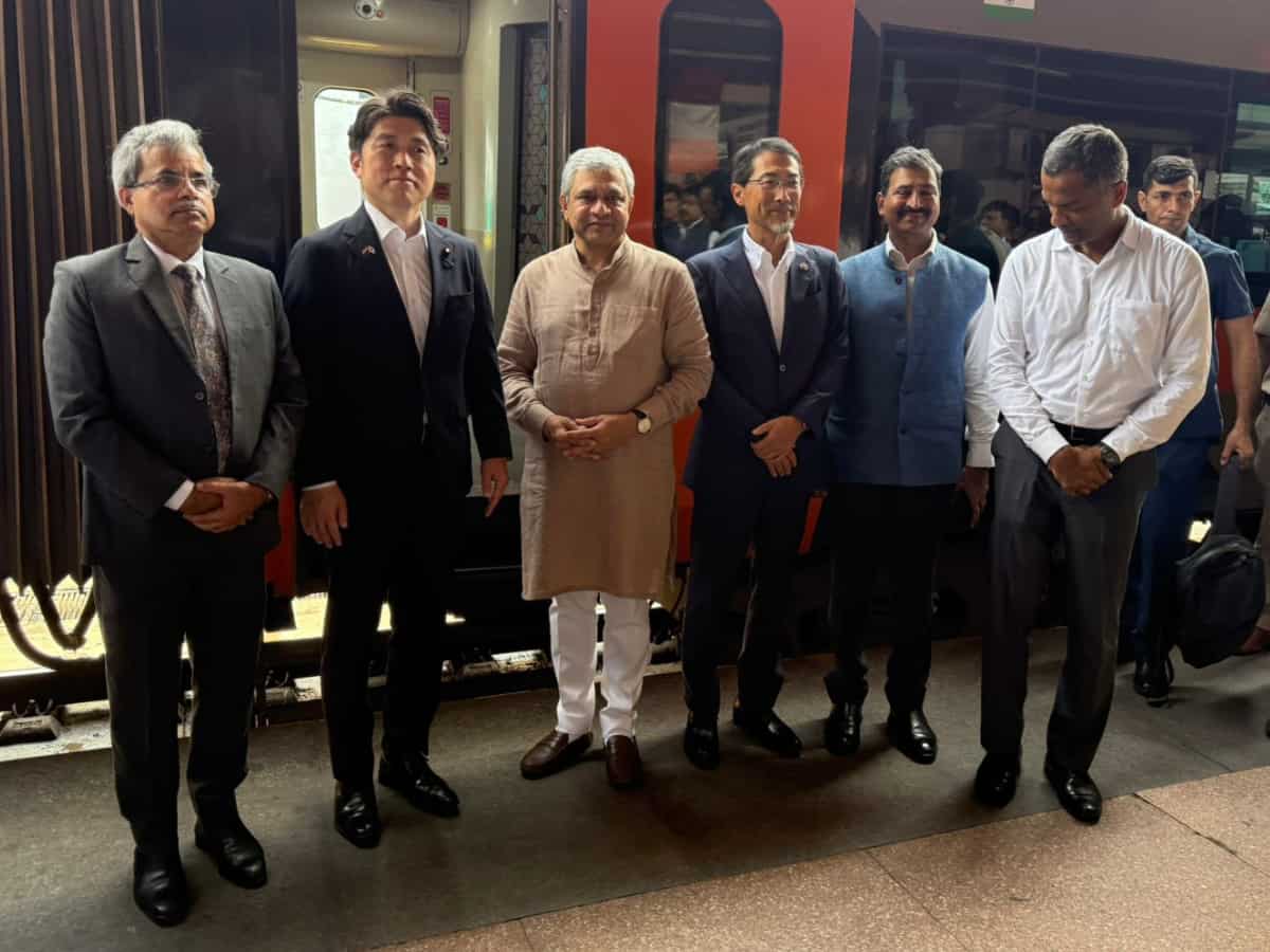 बुलेट ट्रेन का इंतजार जल्द होगा खत्म! रेलमंत्री अश्विनी वैष्णव ने जापान के मंत्री के साथ किया साइट का दौरा
