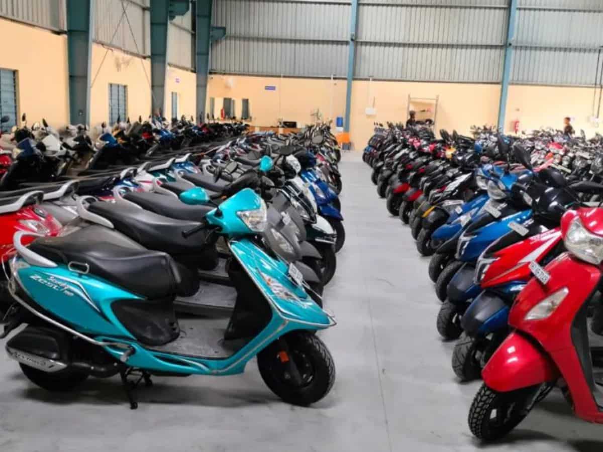 Festive Season में धूम! GST में कटौती से Two Wheeler की बिक्री में ज़बरदस्त उछाल!
