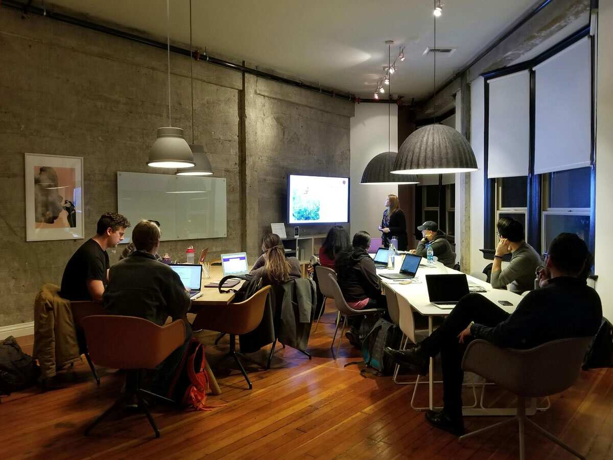 ऑफिस स्पेस की सप्लाई 10% बढ़ी, इन 3 शहरों ने 61% मार्केट पर किया कब्जा, टेक कंपनियों का दबदबा कायम