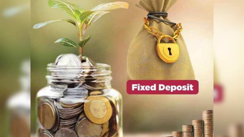 Senior Citizen FD Rates: 6.75% से 7.10%  तक, सीनियर सिटीजन को मिलेगा गारंटी के साथ धांसू रिटर्न, 5 लाख निवेश पर जानें मैच्योरिटी राशि