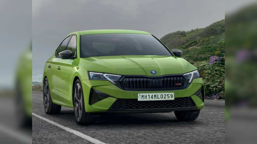 Skoda Octavia RS की प्री-बुकिंग शुरू, इसी महीने हो सकती है लॉन्च, जानें संभावित फीचर्स 