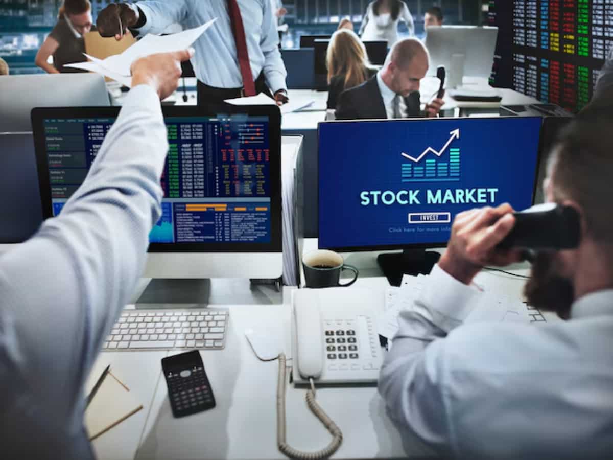 बाजार खुलते ही बन जाएगा पैसा! इन इंट्राडे स्टॉक्स पर रखें नजर, लिस्ट तैयार