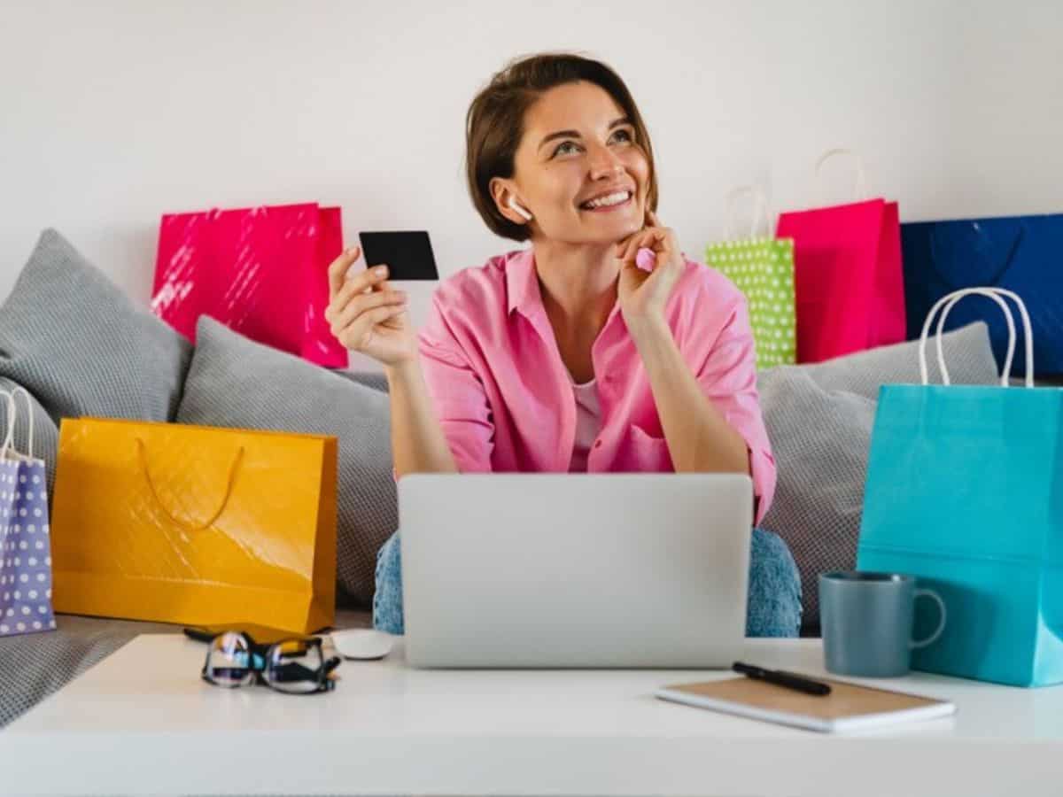 दिवाली शॉपिंग करते समय नहीं किया ये काम तो बिगड़ सकता है साल का Ending Balance!