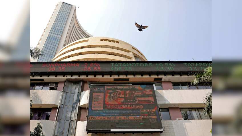 Stock Market Highlights: शेयर बाजार की दमदार तेजी जारी, निफ्टी 25,300 के करीब बंद- रैली के पीछे ये 4 कारण