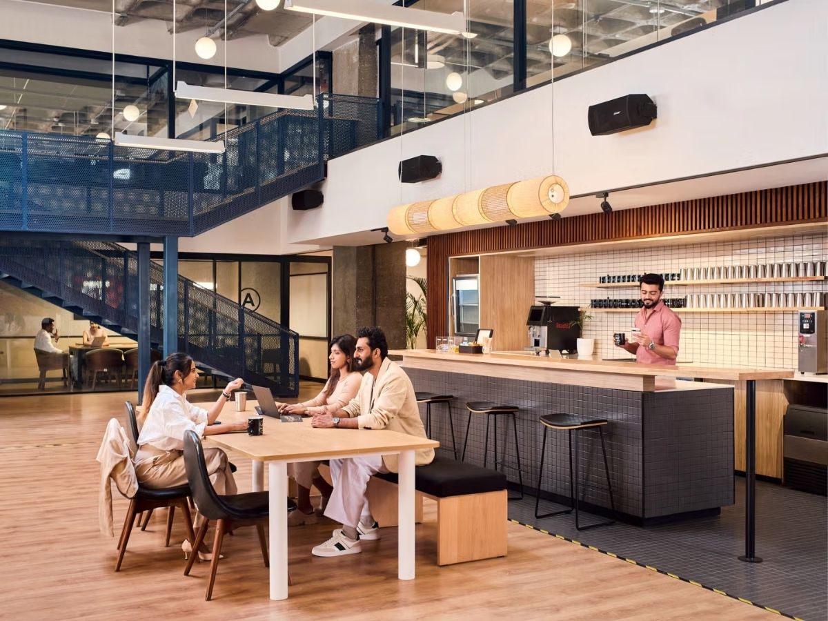 WeWork India IPO Listing: आईपीओ को मिला था सुस्त रिस्पॉन्स, अब कमजोर लिस्टिंग ने भी किया निराश- जानें शेयर का भाव