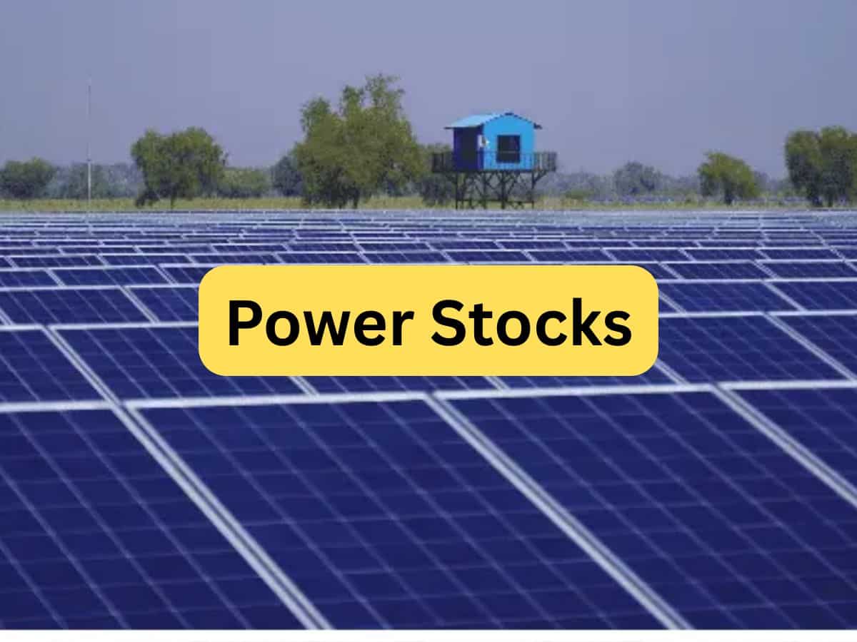 ऑर्डर मिलते ही रॉकेट हुआ ये Power Stock, 4% तक उछला, रखें नजर
