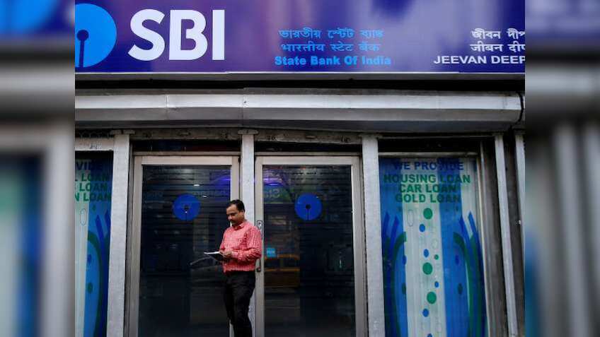 SBI ने जारी किया बड़ा अलर्ट! आज रात नहीं चलेंगी बैंक की ऑनलाइन सर्विसेज, जानिए कब तक रहेगा ठप सिस्टम