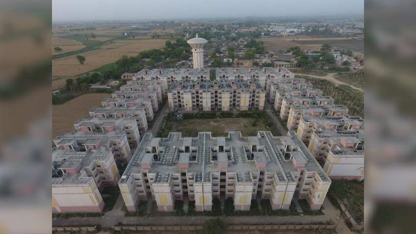 धनतेरस पर मारुति कार जितनी कीमत में मिलेगा घर! लखनऊ के पास इस शहर में सिर्फ ₹12 लाख से शुरू हो रही नीलामी!