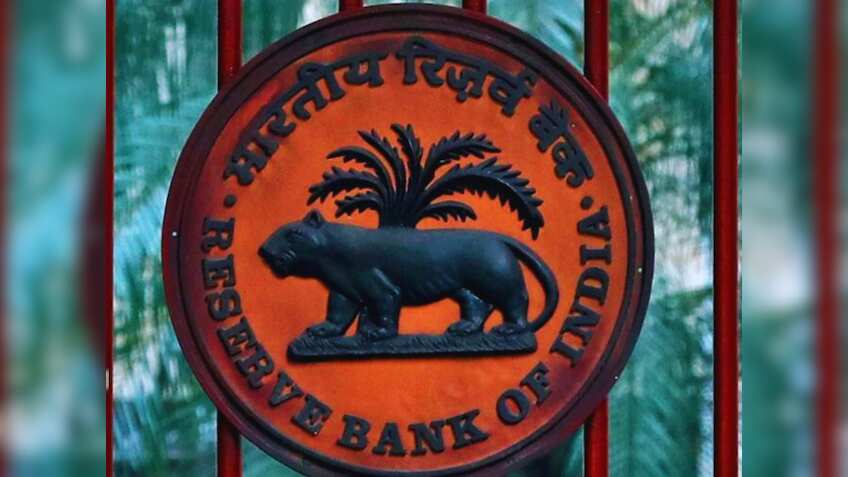 खुशखबरी: EMI सस्ती! RBI दिसंबर में घटाएगा ब्याज दरें, लोन होंगे किफायती, जानें बड़ा असर