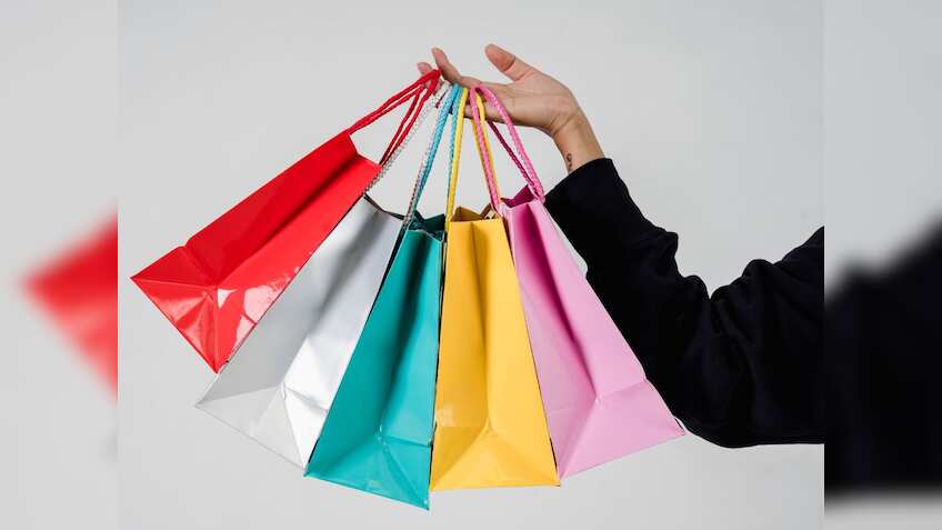Diwali Shopping 2025: दिल्‍ली के इन बाजारों में होगी शानदार शॉपिंग! कपड़ों से इलेक्ट्रॉनिक्‍स तक सब सस्‍ते में मिलेगा