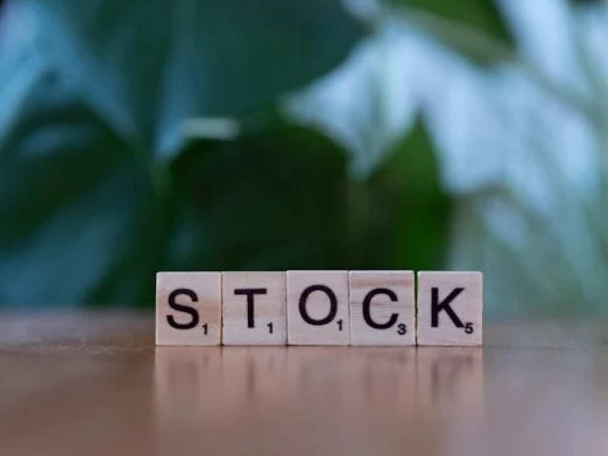 खबरों के चलते इन शेयरों में दिखेगा जोरदार एक्शन! बाजार खुलते ही बनाकर रखें नजर 