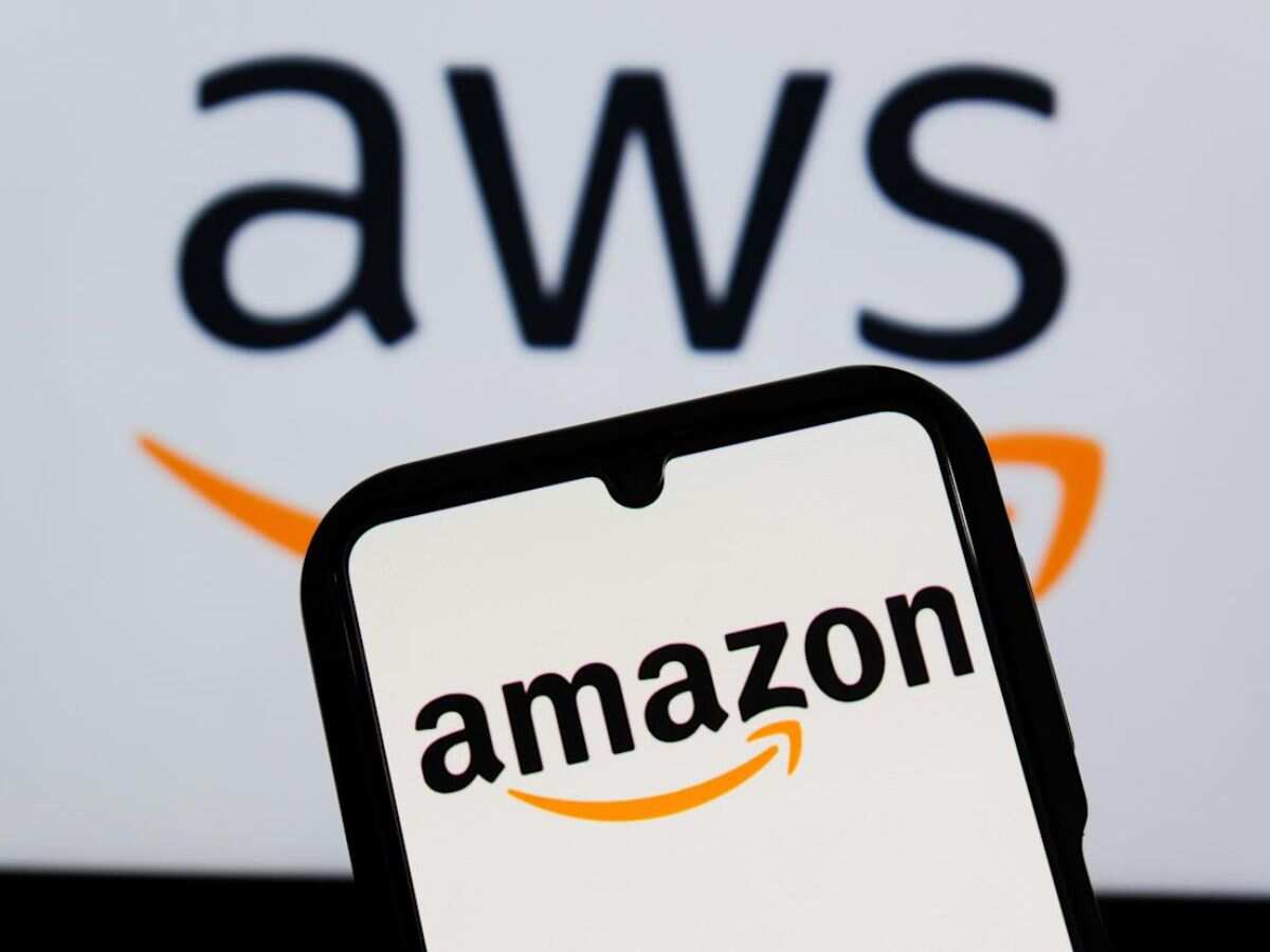 कैसे एक छोटी सी गड़बड़ से Amazon क्लाउड सर्विस AWS हो गया डाउन? कंपनी ने बताया DNS का राज़!