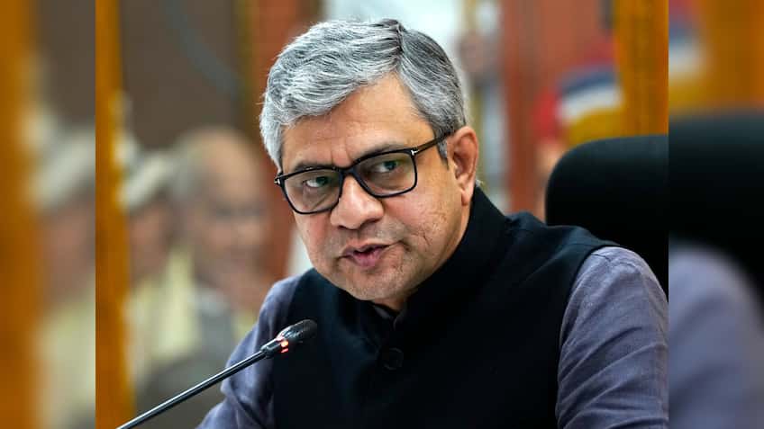 दिवाली-छठ जैसे त्योहारों पर अब रेलवे स्टेशन पर नहीं होगी धक्का-मुक्की! रेलमंत्री ने बताया रेलवे का मास्टरप्लान