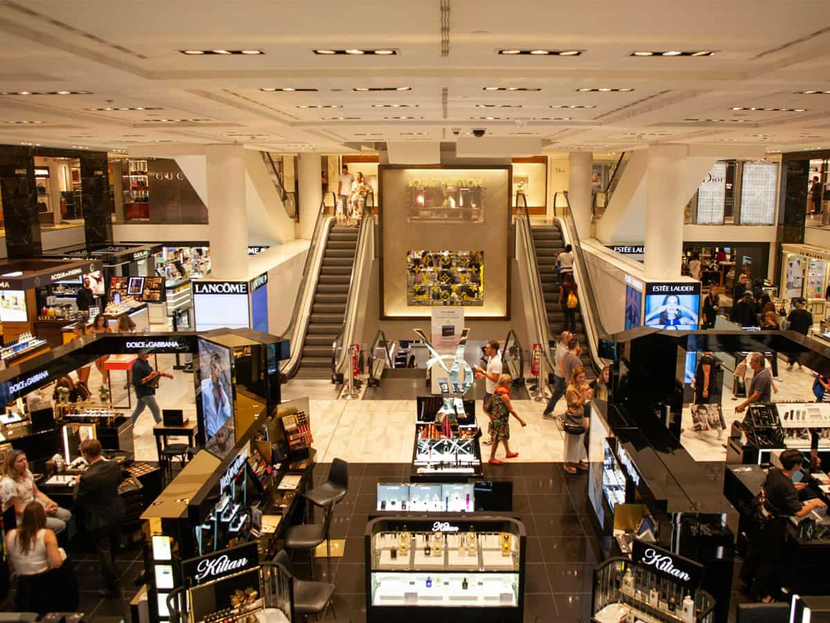 घर उसी जगह खरीदें जहां पास हो मॉल और ऑफिस? जानिए प्रॉपर्टी से मोटा मुनाफा कमाने का ये नया फॉर्मूला