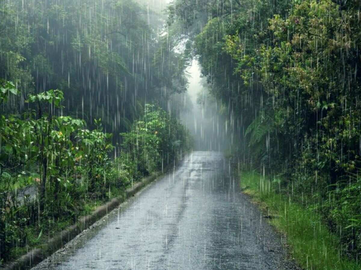 Delhi Pollution: दिल्ली के कई इलाकों में AQI 400 पार! आज पहली बार हो सकती है कृत्रिम बारिश!