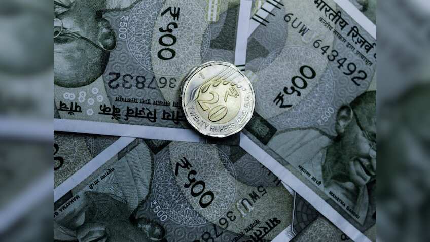 8th Pay Commission: सैलरी कितनी बढ़ेगी? सरकार का पैनल ऐसे तय करता है Fitment Factor और Salary Hike का पूरा फॉर्मूला
