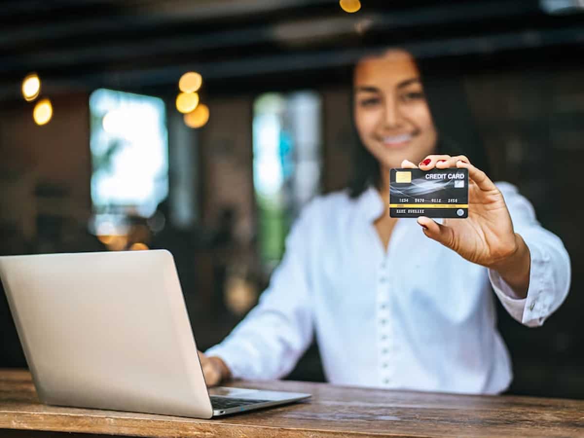 2- ICICI Bank Coral Credit Card