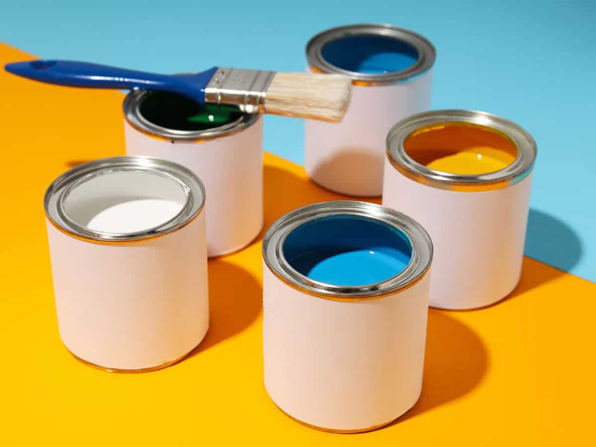 बारिश ने इस पेंट कंपनी के रंग में डाला भंग, मुनाफे बढ़ा, पर रेवेन्यू सपाट, शेयर 52 वीक लो से थोड़ा ऊपर!