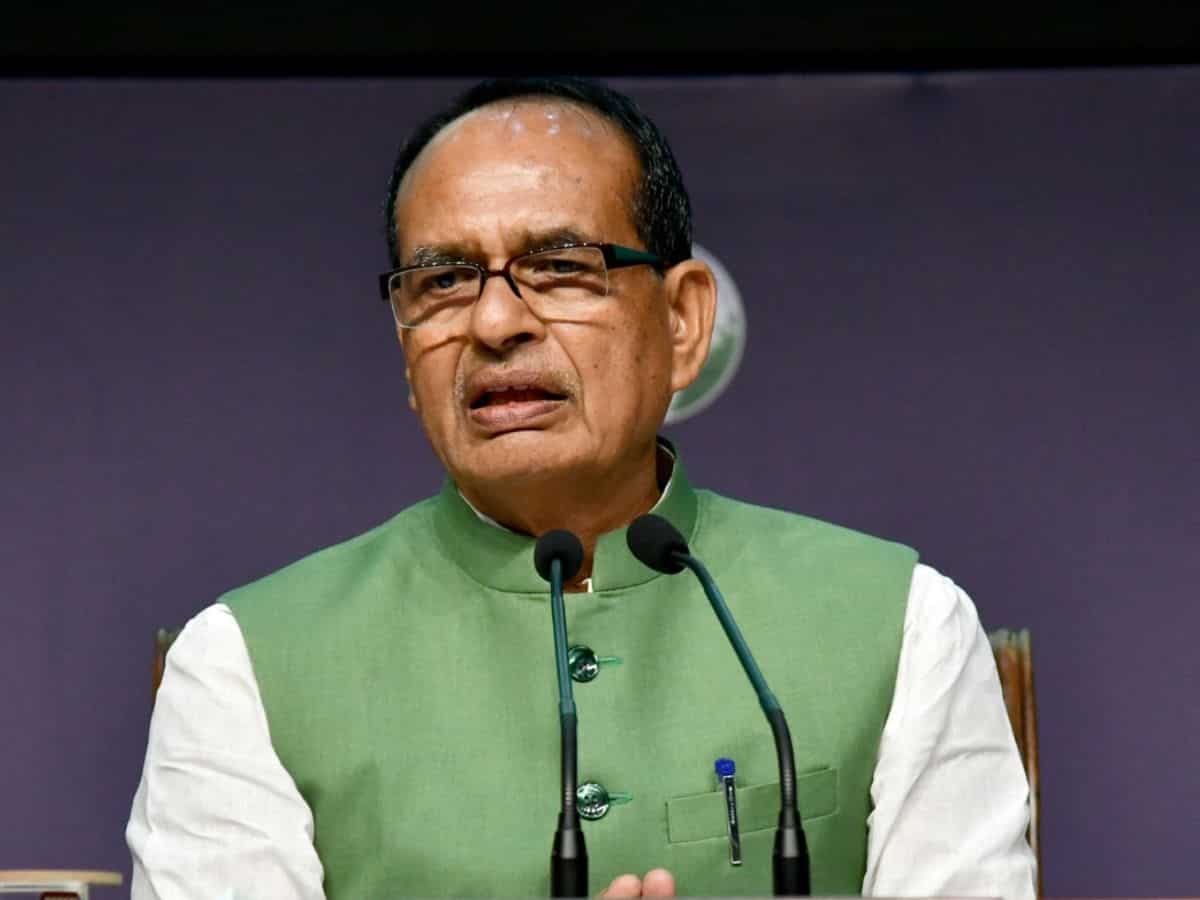 किसानों का अपमान! फसल बीमा के नाम पर ₹1  का भुगतान, कंपनियों की मनमानी पर जांच शुरू