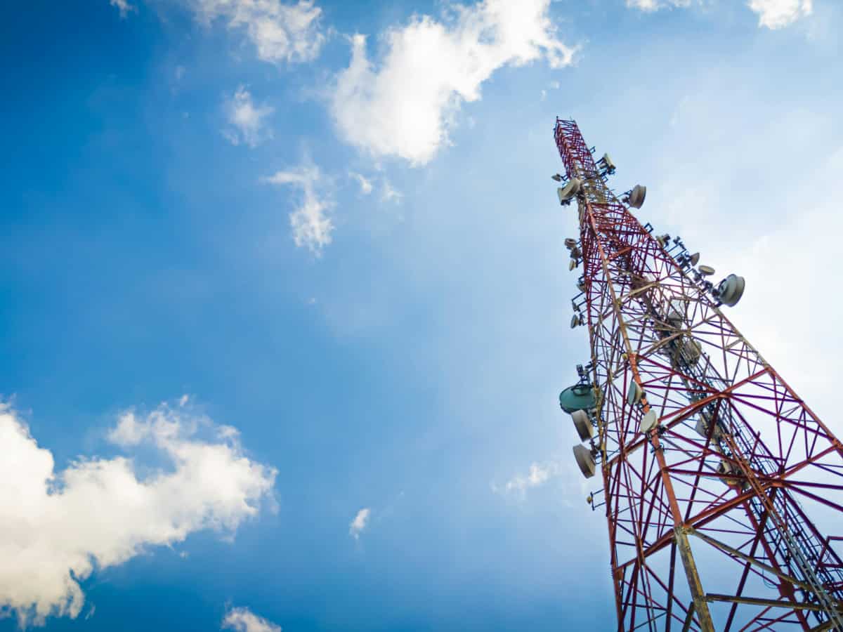 घर के अंदर नेटवर्क को मजबूत बनाने वाला डिवाइस