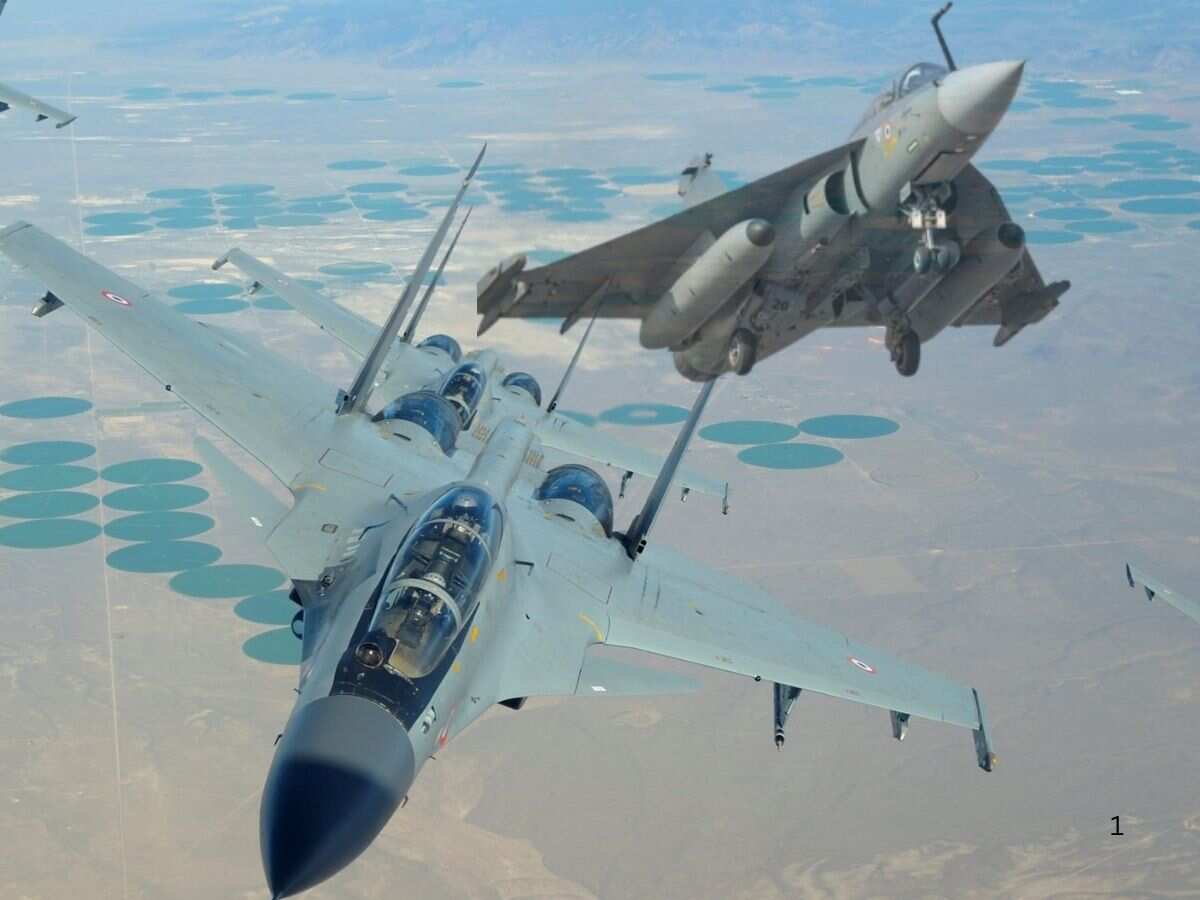 Q2 Results: कमजोर नतीजों के बाद डिफेंस पीएसयू का शेयर हुआ धड़ाम, कल करें फोकस