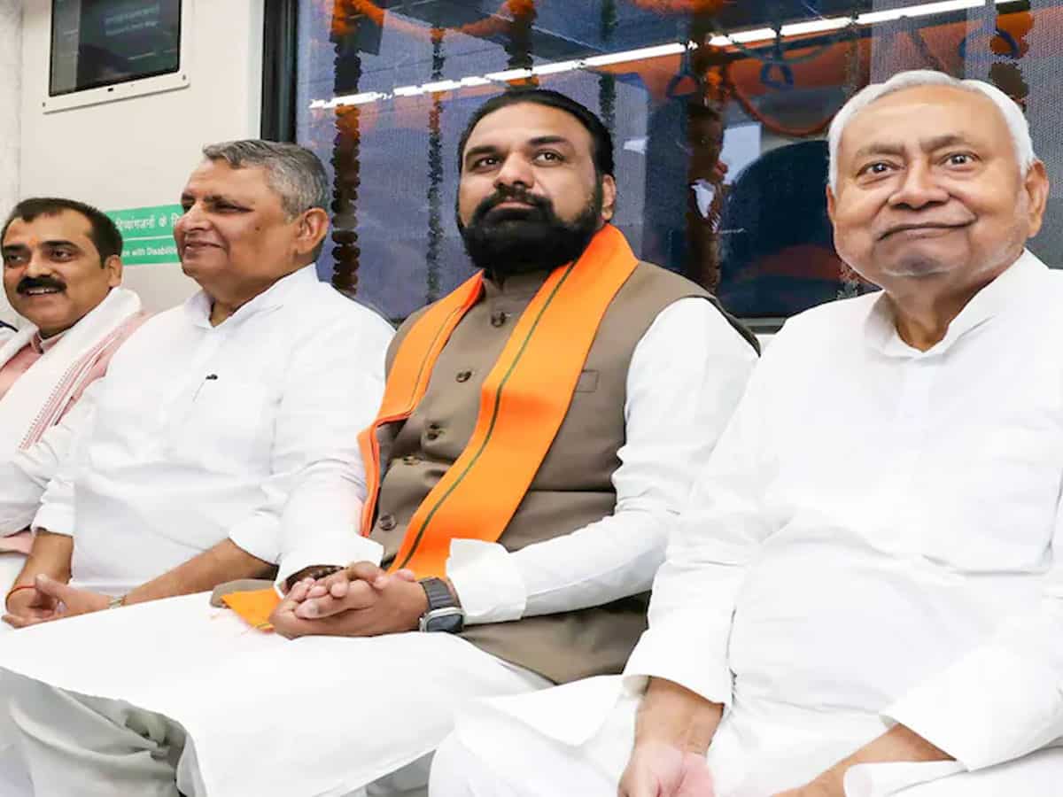 Bihar Chunav Results 2025 Live: NDA 200 पार, भाजपा सबसे बड़ी पार्टी, महगठबंधन का सूपड़ा साफ, भाजपा सबसे बड़ी पार्टी, महागठबंधन का सूपड़ा साफ