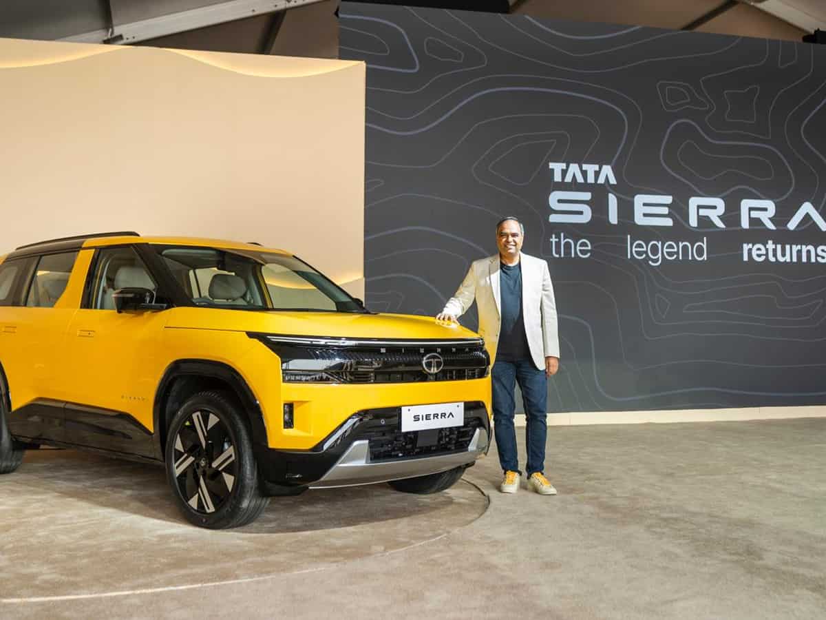 Tata Sierra भारत में हुई अनवील, हो गया लॉन्चिंग की तारीख का ऐलान, जानिए इस कार में मिल सकते हैं क्या फीचर्स