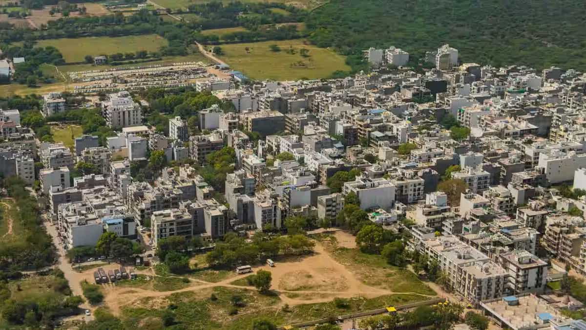 गुरुग्राम हाउसफुल तो इस इलाके की लगी लॉटरी, बड़े डेवलपर ने खरीदी 31 एकड़ जीमन, दो एक्सप्रेसवे ने बदली तस्वीर