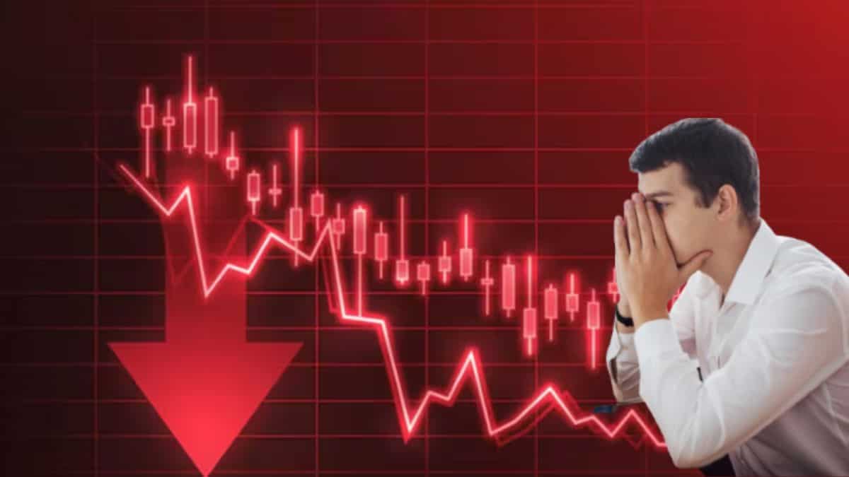 आपके पास है इस कंपनी का शेयर तो तुरंत बेच दें! आ सकती है बड़ी गिरावट