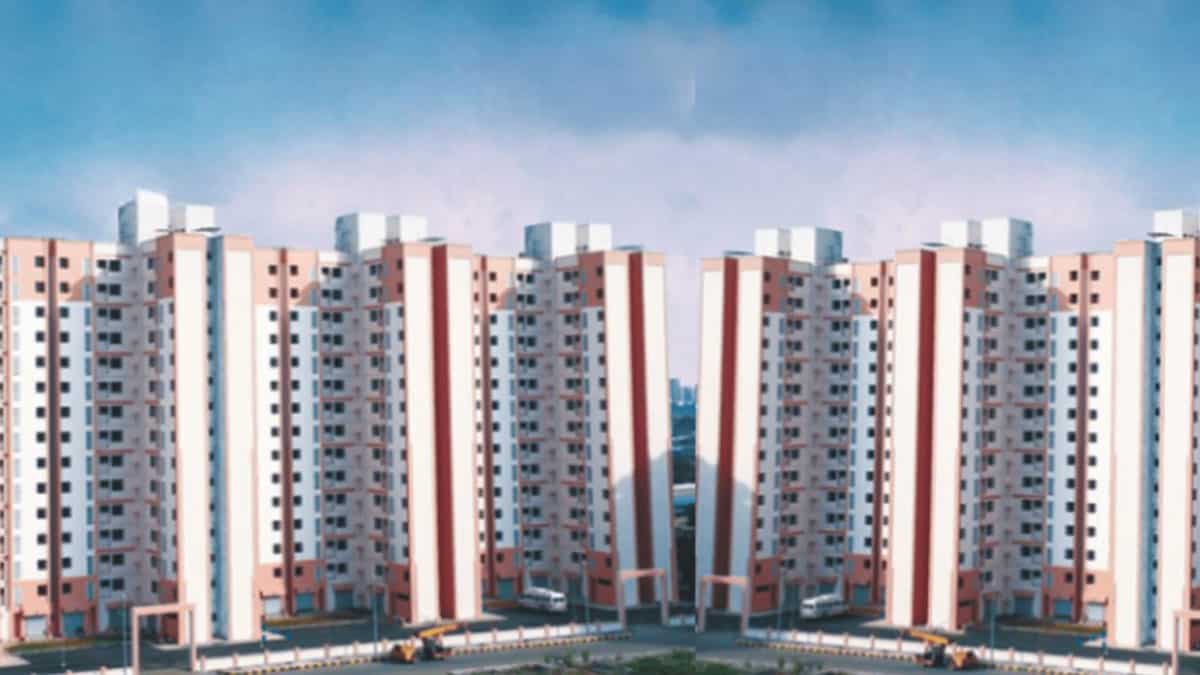 नवी मुंबई में रेडी-टू मूव फ्लैट्स की भरमार, हाईवे-एयरपोर्ट से सीधी कनेक्टिविटी, सरकार देगी ₹2.5 लाख की सब्सिडी