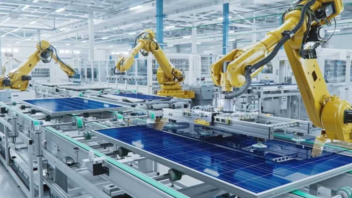 भारत बनेगा मैन्युफैक्चरिंग हब! 2030 तक GDP में 20% तक हिस्सेदारी होगी