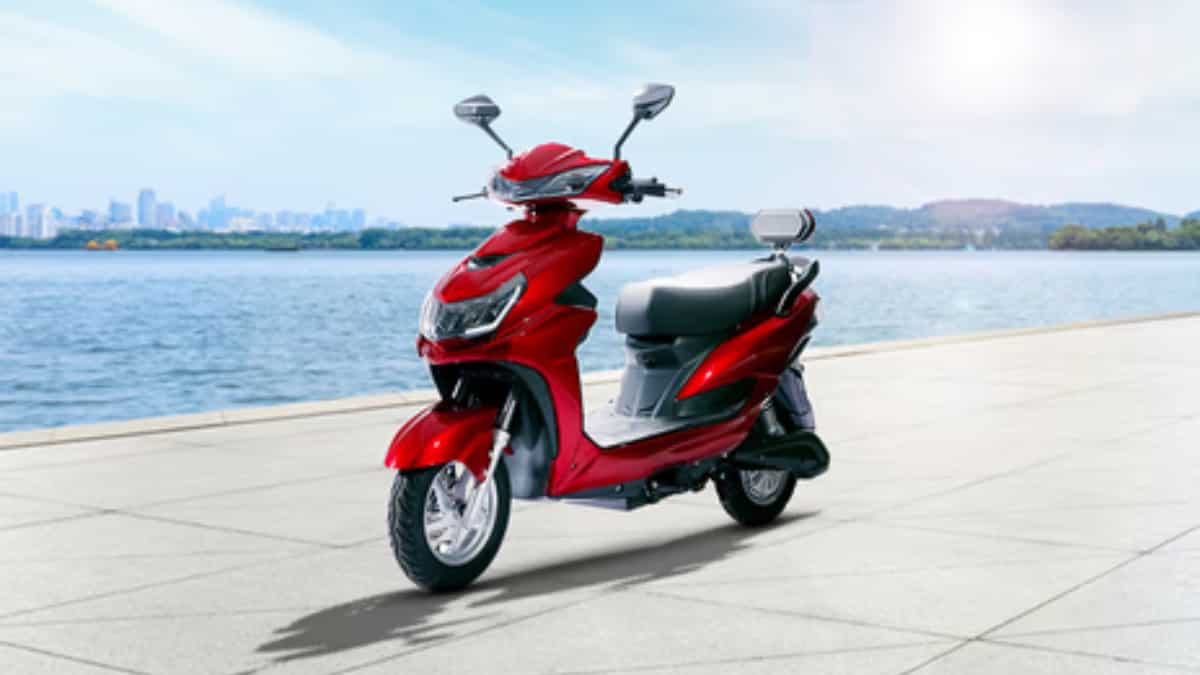 इलेक्ट्रिक टू-व्हीलर खरीदना हुआ आसान, Odysse Electric ने इस फाइनेंस कंपनी के साथ किया करार 