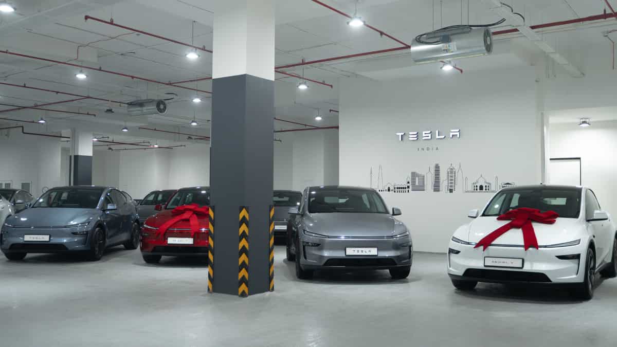 देश में यहां खुल गया पहला Tesla Centre, ग्राहकों को मिलेगी रिटेल से लेकर चार्जिंग तक की सर्विस 