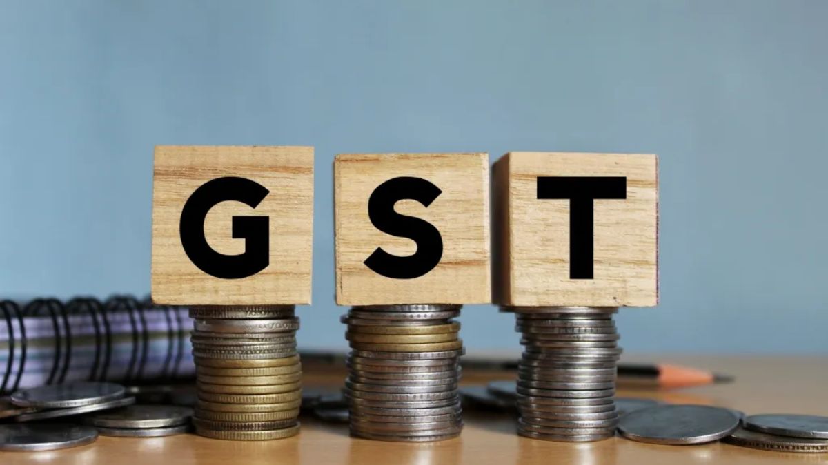 GST रिफॉर्म्स का दिख रहा असर, कंजप्शन और इकोनॉमी को बूस्टर : वित्त मंत्रालय