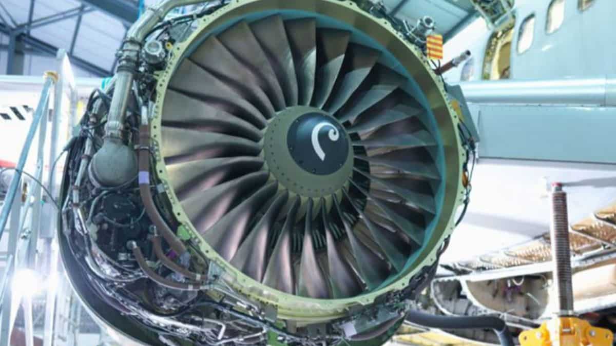 सॉफ्ट तिमाही के बाद भी Defence Stock का आउटलुक दमदार, 41% रिटर्न के लिए BUY की सलाह