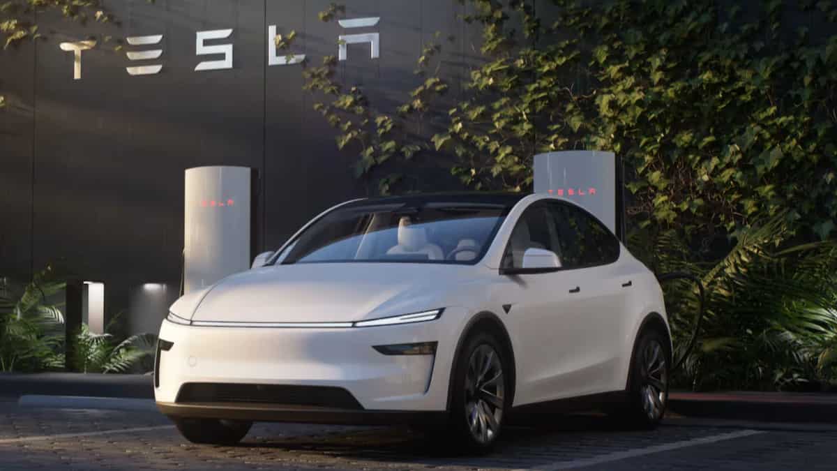 कई बिलियन डॉलर निवेश के साथ Tesla की भारत में एंट्री ; लेकिन सेल्स रही सुस्त, अबतक बिकी इतनी गाड़ियां