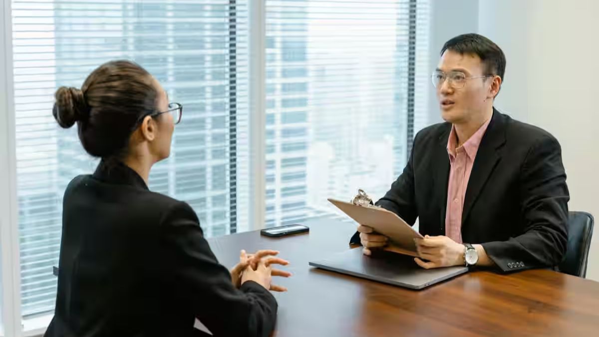 Job Apply करने से पहले समझ लें CV और Resume का फर्क...कहीं एक गलती से रिजेक्ट न हो जाए एप्लीकेशन!