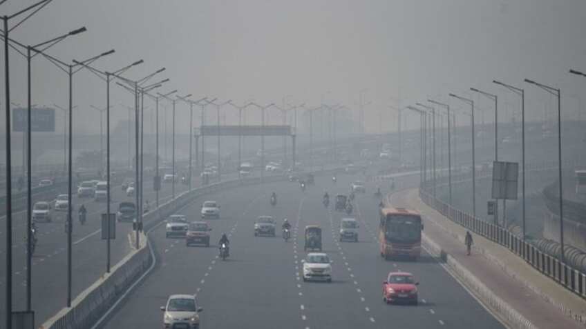 NCR में फिर खतरे की घंटी! कई इलाकों में AQI 400 के करीब, हवा ‘बहुत खराब’ कैटेगरी में