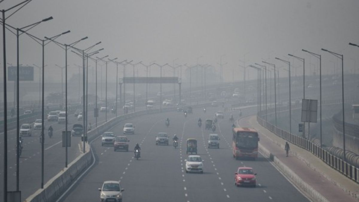 NCR में फिर खतरे की घंटी! कई इलाकों में AQI 400 के करीब, हवा ‘बहुत खराब’ कैटेगरी में