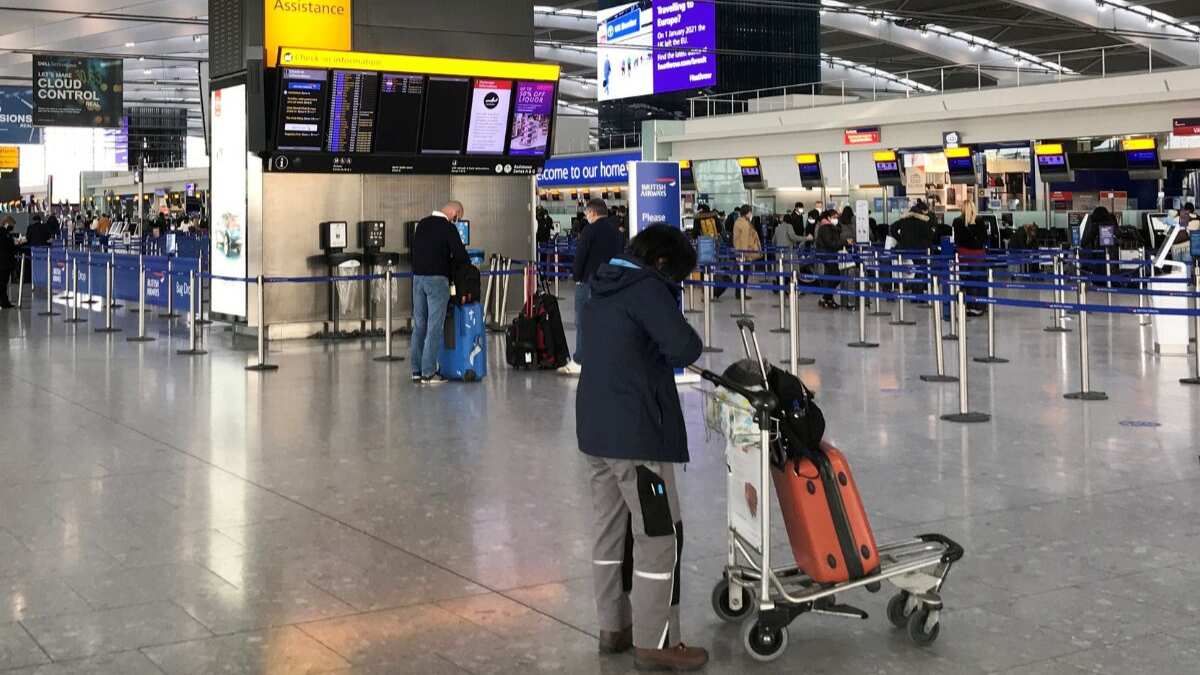 IndiGo Crisis: नहीं चलेगी एयरलाइंस की मनमानी, सरकार ने तय कर दिया फ्लाइट टिकट का अधिकतम किराया